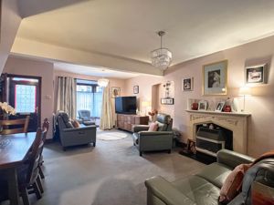 Photo 16- click for photo gallery